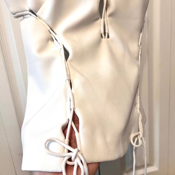 Kendall & Kylie-Lace Up Drawstring-Small-Sleeveless-Cut Outs-Stretch-White-Zip - Picture 4 of 16